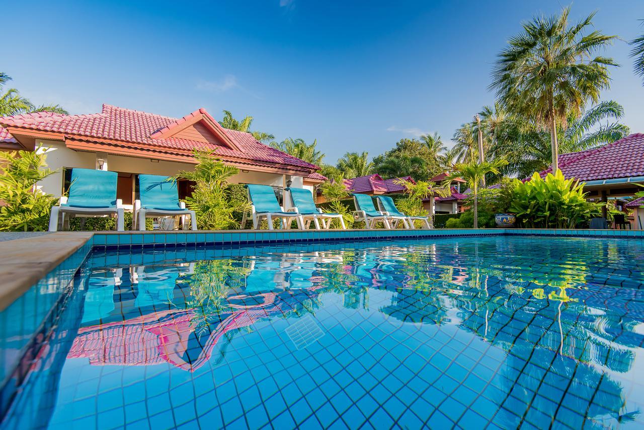 Tananza Resort & Homestay Phuket Nai Harn Екстериор снимка